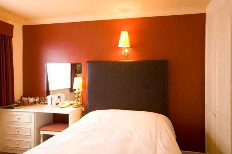 Millers Hotel By Greene King Inns Sibson  Room photo
